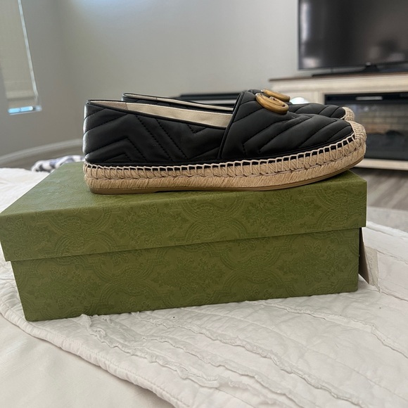GUCCI LEATHER ESPADRILLE WITH DOUBLE G - Picture 5 of 8